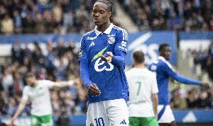 罗马诺：埃梅加预计今夏留在斯特拉斯堡，切尔西计划让他明夏加盟