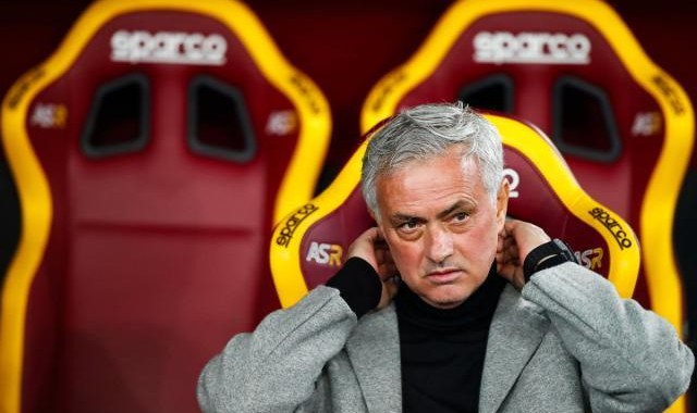 【观察】赛季中途解雇穆帅，罗马释放彻底重建信号