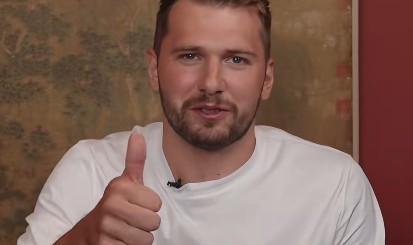 东契奇中文喊话杨瀚森加盟NBA😉 主动邀约互换联系方式