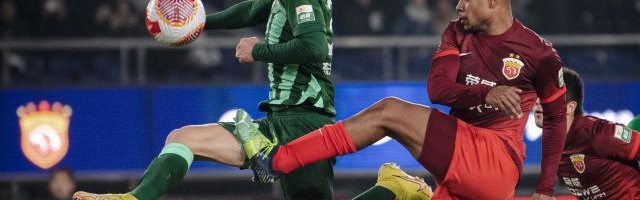 【中超】武磊屡失良机孙正傲染红 浙江队0比0海港